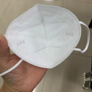 KN95 protecting masks 
